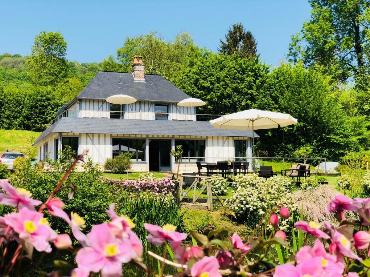 Bed and Breakfast Domaine Le Hetrey Toutainville Exteriér fotografie